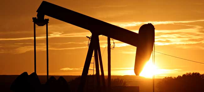 Un dérapage de la crise lybienne pourrait propulser le baril de pétrole au-dessus de 150 dollars (EdRAM)