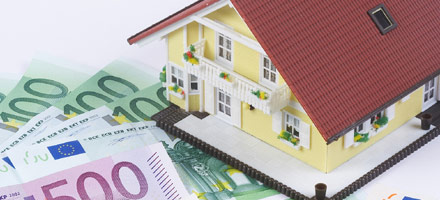 Prix immobiliers : une accalmie en 2011 après l'emballement de 2010, selon le Crédit Agricole