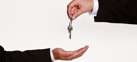 Prêt immobilier : une garantie bancaire oui, mais pas à n'importe quel prix !
