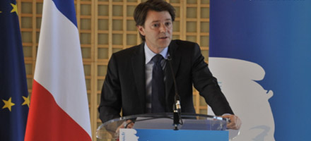 Pas d'ISF en 2011 pour les patrimoines inférieurs à 1,3 million d'euros, Baroin confirme