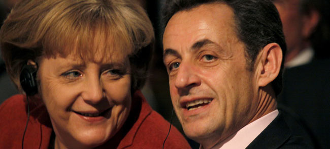 Sommet franco-allemand : Sarkozy et Merkel tentent de montrer l'exemple